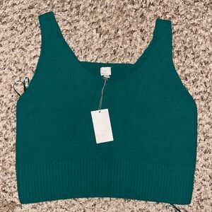 NWT (XXL) Women’s Green Tank Top